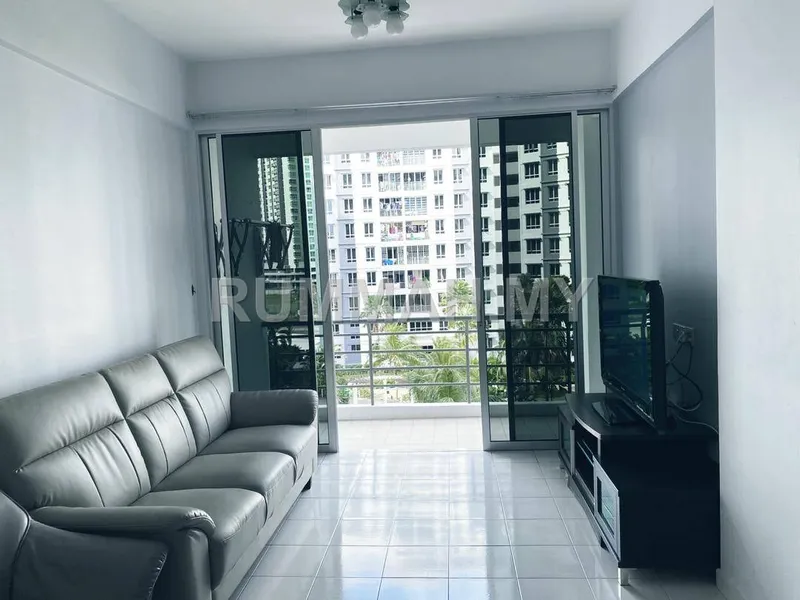 3-bedroom condo in Bayan Lepas, Penang for rent — Putra Place | Fully Furnished Near Queensbay The Light City USM 