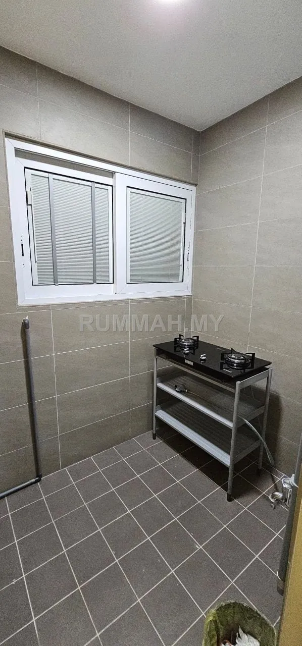 condo in Gelugor, Penang — photo 3