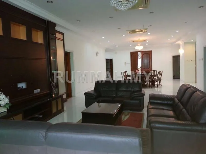 condo in Pulau Tikus, Penang — photo 2