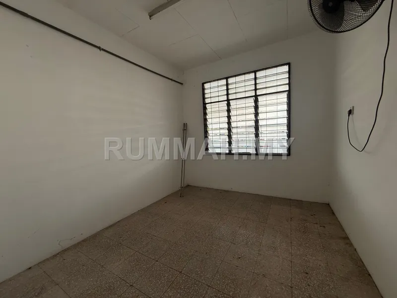 house in Bukit Minyak, Penang — photo 3