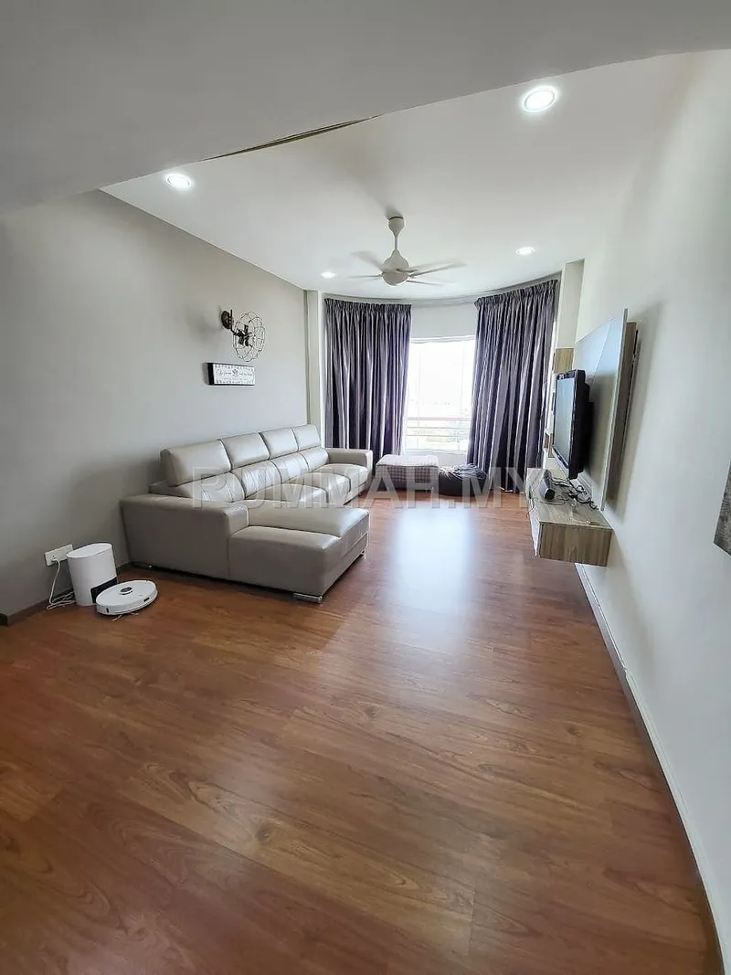 3-bedroom condo for sale in George Town, Penang - Mutiara Villa @ Gurney Area Full