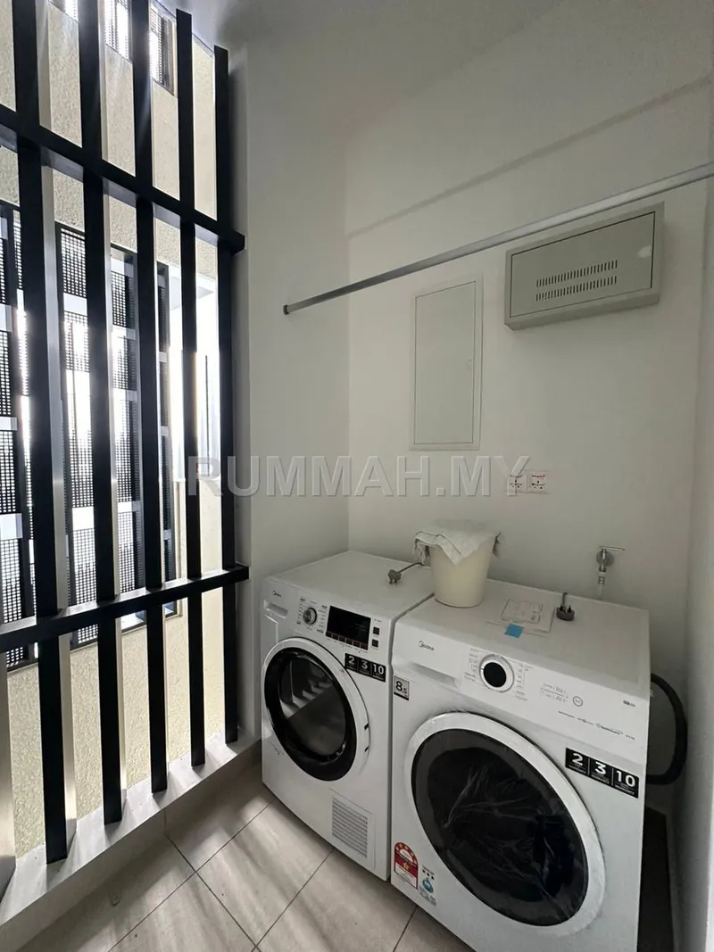 condo in Gelugor, Penang — photo 3