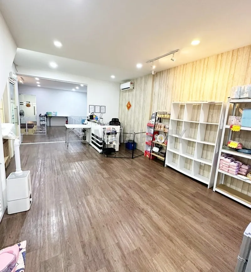 commercial in Jelutong, Penang — photo 2