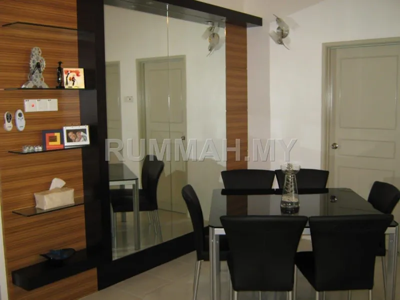 condo in Gelugor, Penang — photo 3