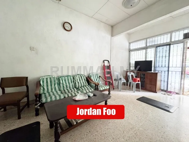 4-bedroom house in Bayan Baru, Penang for sale — 1.5 Storey Terrace Bayan Baru Lorong Mayang Pasir FREEHOLD 1400sf