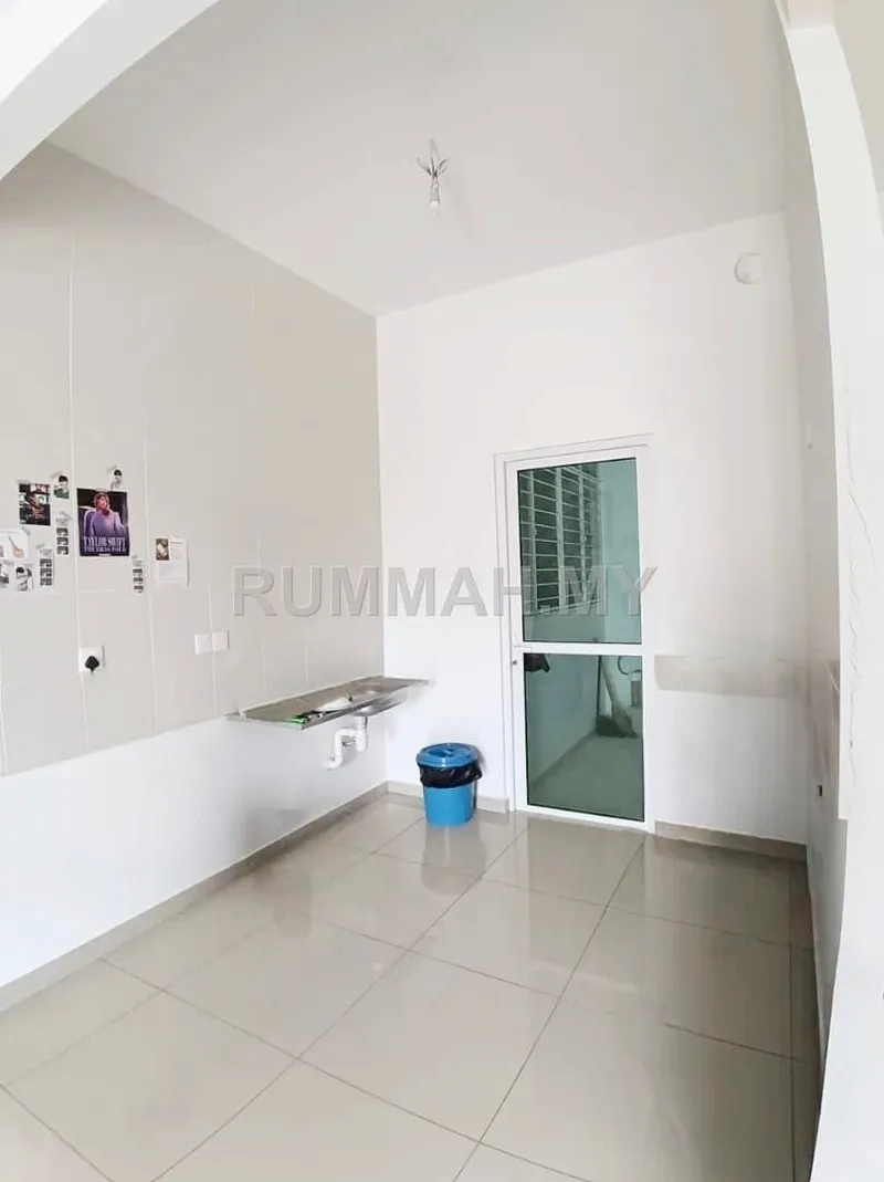 condo in Sungai Ara, Penang — photo 3