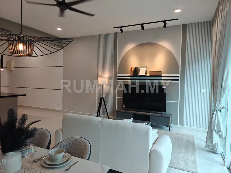 2-bedroom condo in Batu Ferringhi, Penang for rent — Condo @ Ferringhi Residence 2, Batu Ferringhi | Full Furnished | Near Uplands Int School 