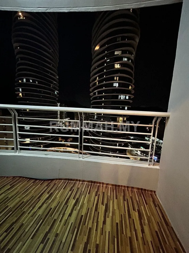 condo in Gelugor, Penang — photo 3
