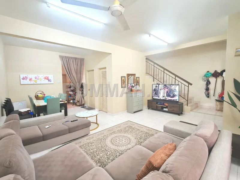 4-bedroom house in Puncak alam, Selangor for sale — Double Storey Teres, Alam Suria, Puncak Alam 