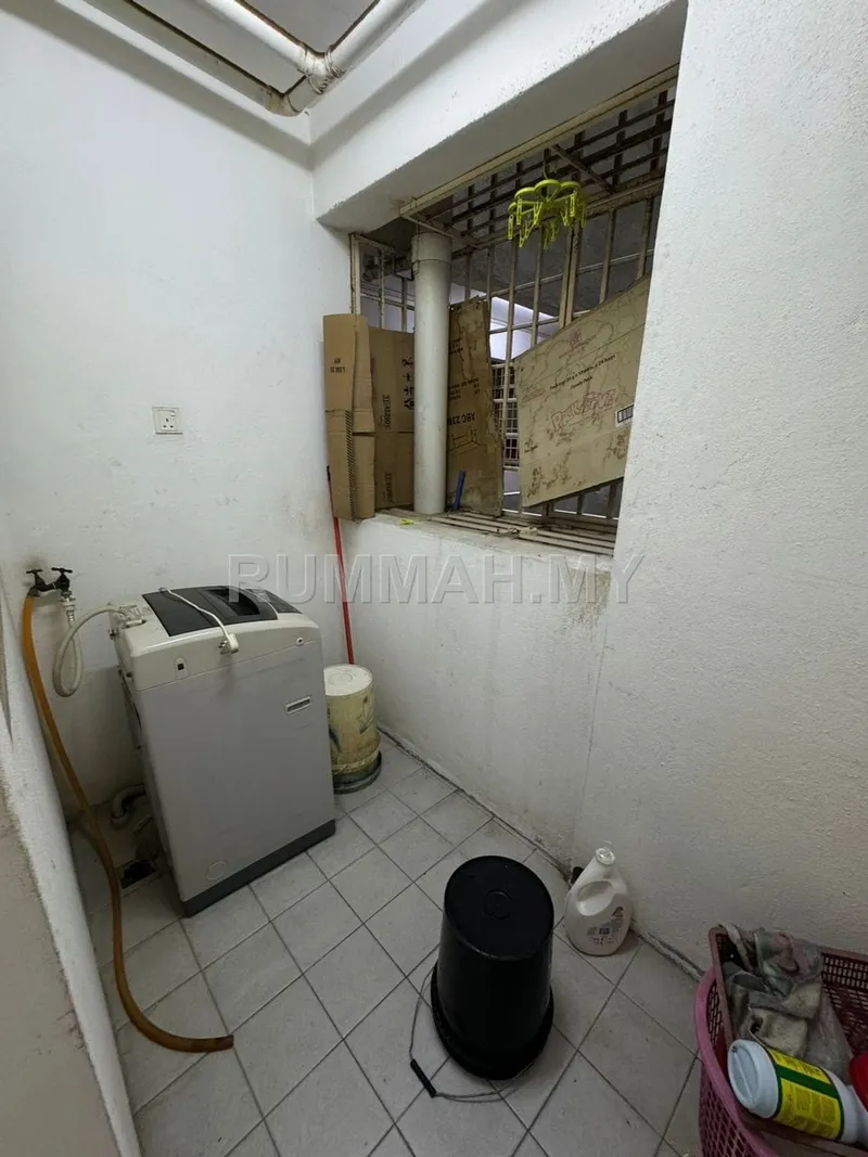 condo in Jelutong, Penang — photo 3