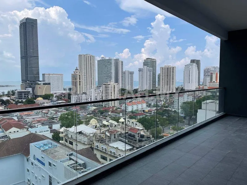 3-bedroom condo in George Town, Penang for sale — Codrington Residence Corner 1615sf 2CP Seaview Georgetown