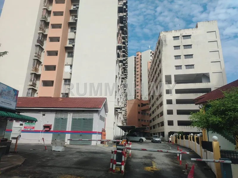 condo in Gelugor, Penang — photo 3