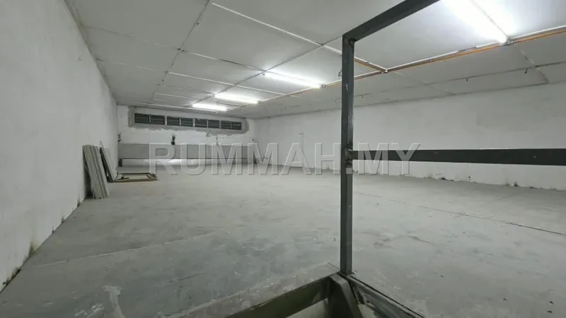 commercial in Berapit, Penang — photo 3