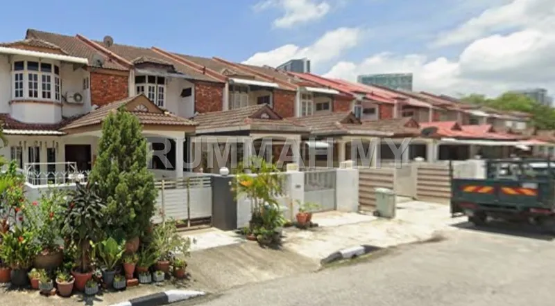 4-bedroom house for sale in Gelugor, Penang