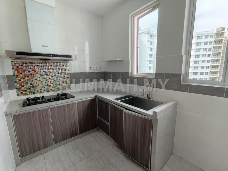 condo in Sungai Ara, Penang — photo 3