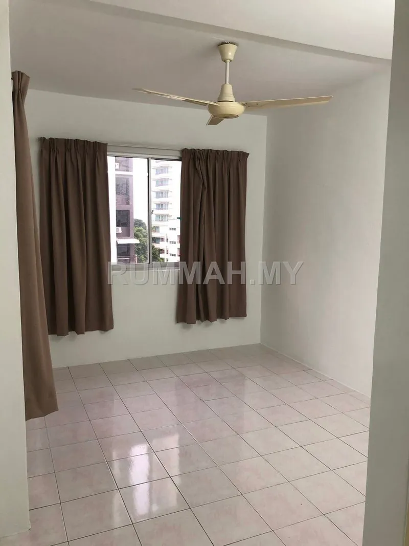 condo in Tanjung Tokong, Penang — photo 2