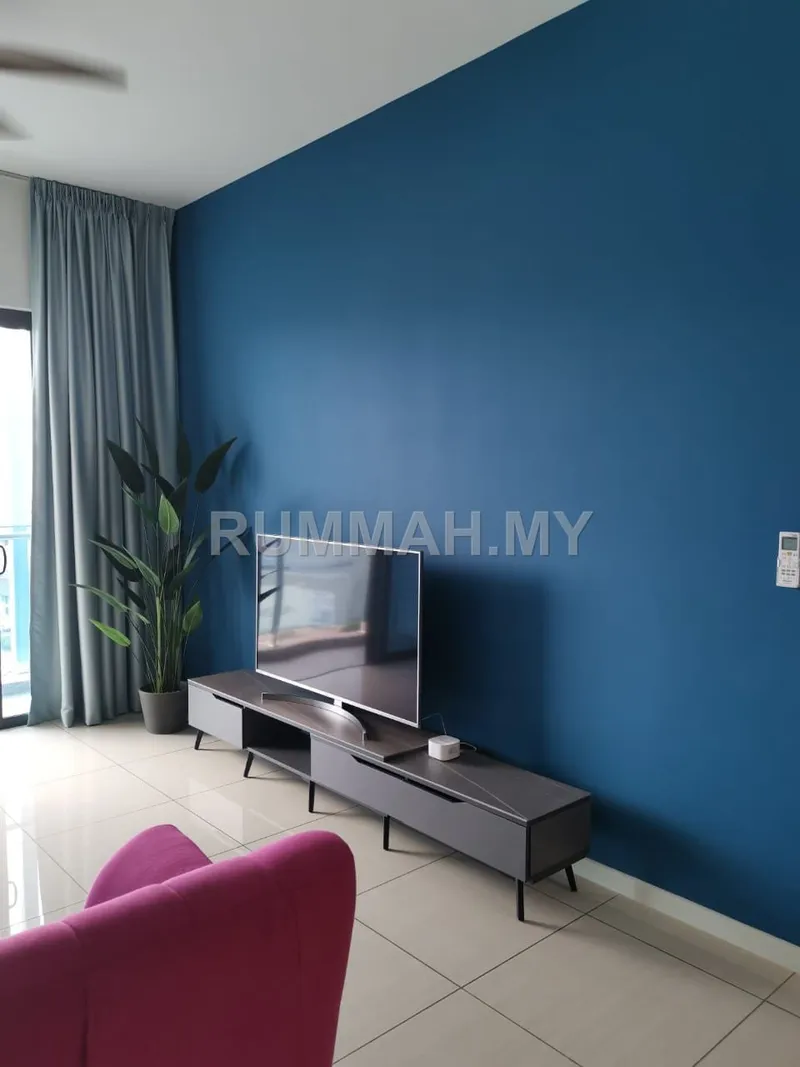 2-bedroom condo in Bayan Lepas, Penang for rent — Free WiFi @ Queens Residences Q1, Queensbay Area | Fully Furnished