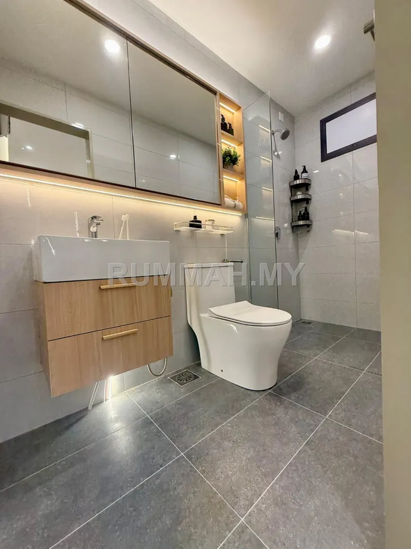 condo in Gelugor, Penang — photo 2