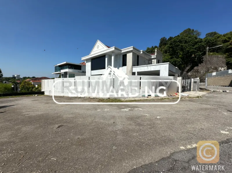 house in Gelugor, Penang — photo 3