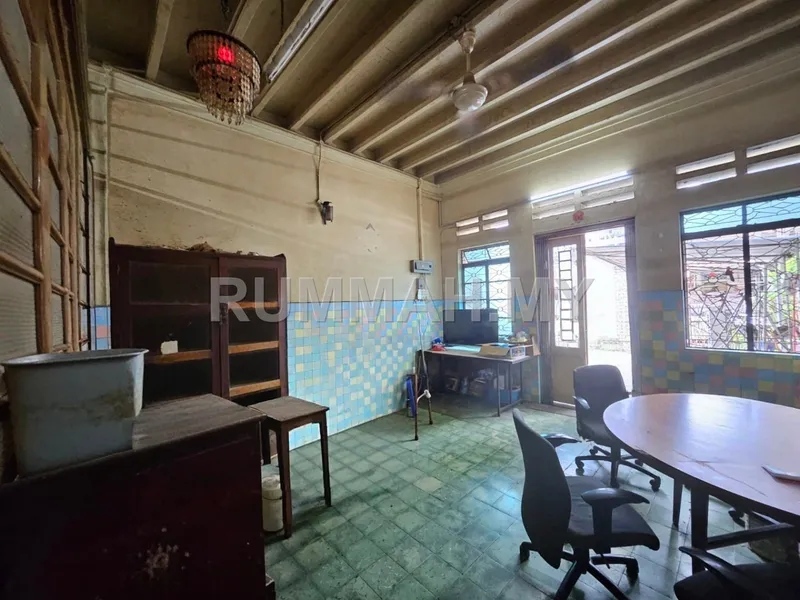 house in George Town, Penang — photo 2