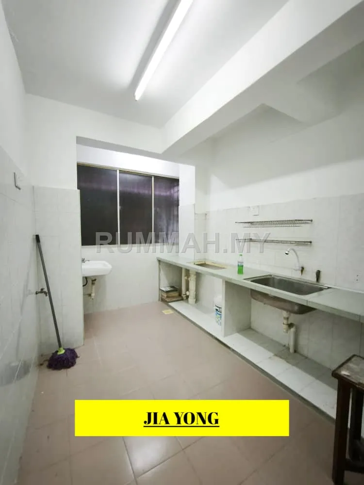 condo in Gelugor, Penang — photo 3