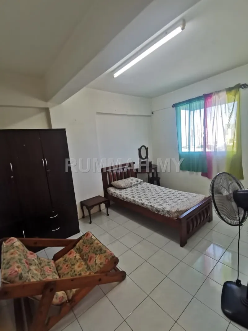 condo in Jelutong, Penang — photo 3