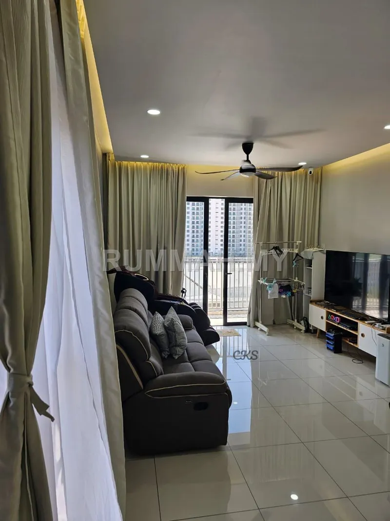 4-bedroom condo in Batu Kawan, Penang for sale — Vertu Resort Condominium Low Floor 1290sf 3CP Fully Reno & Furnished Batu Kawan