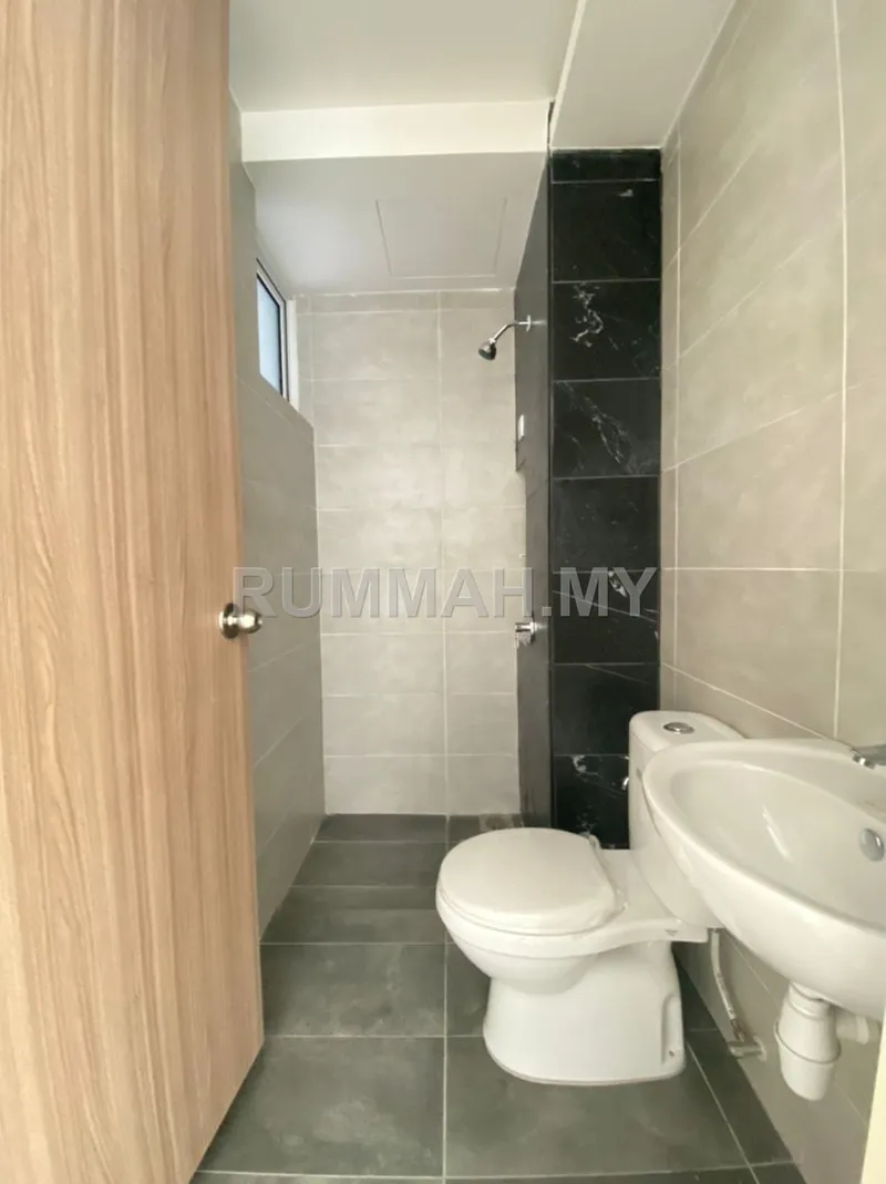 condo in Bayan Lepas, Penang — photo 3