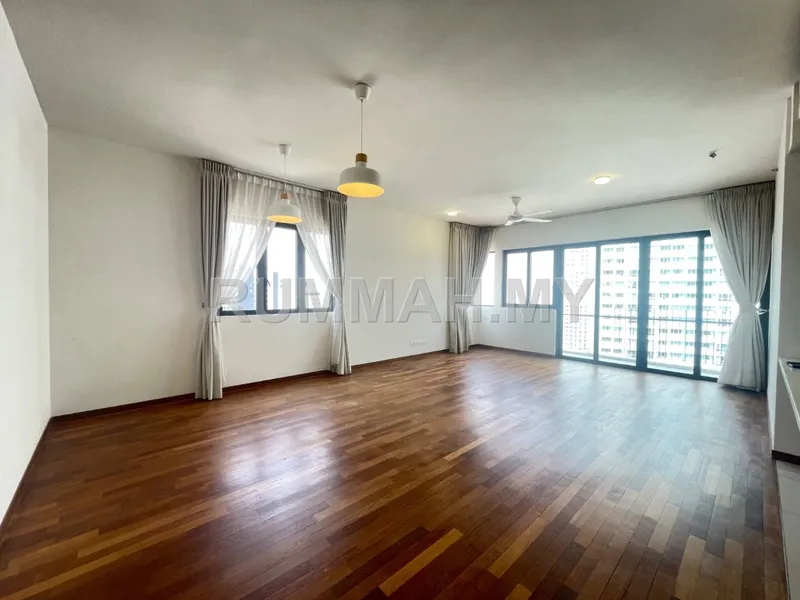 3-bedroom condo in Tanjung Tokong, Penang for rent — The Tamarind, Corner Unit High Floor @ Tanjong Tokong For Rent