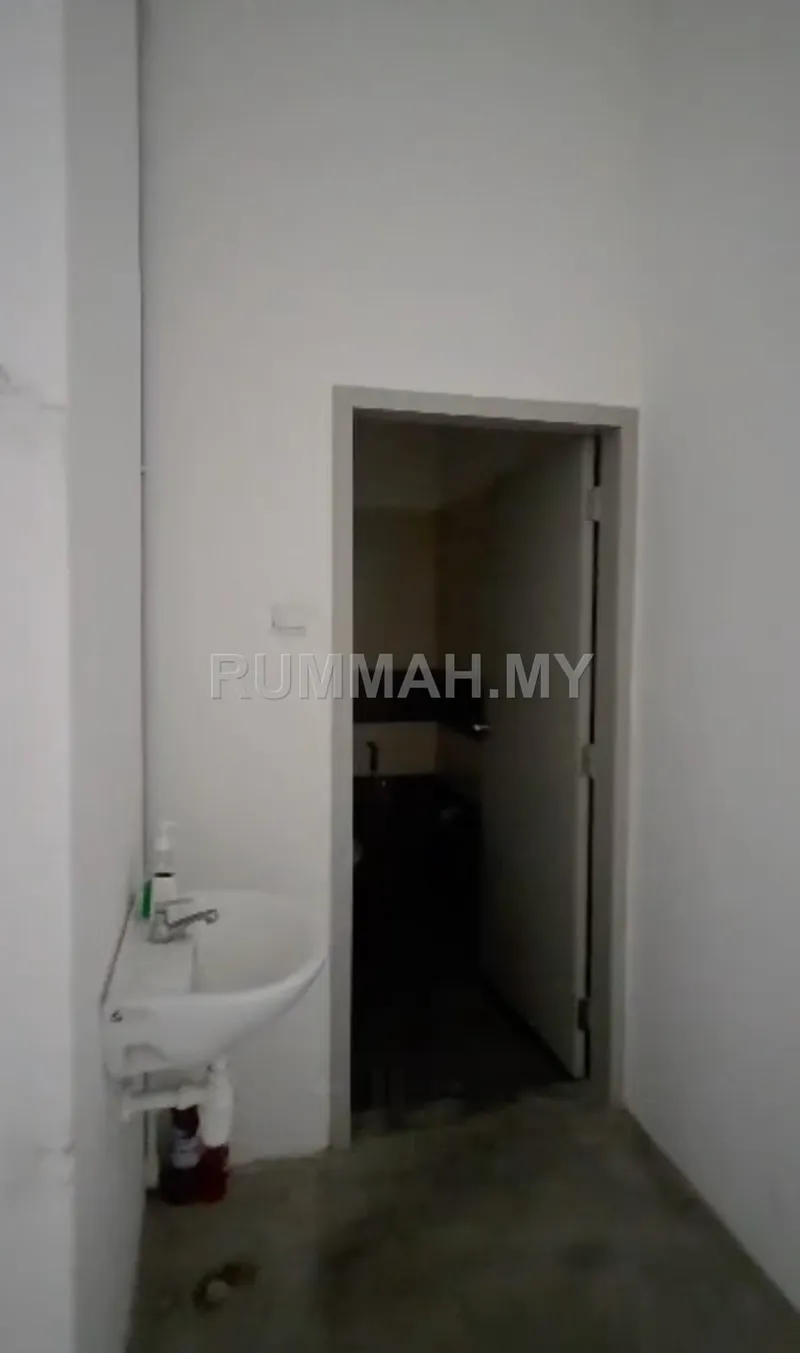 commercial in Bayan Lepas, Penang — photo 3