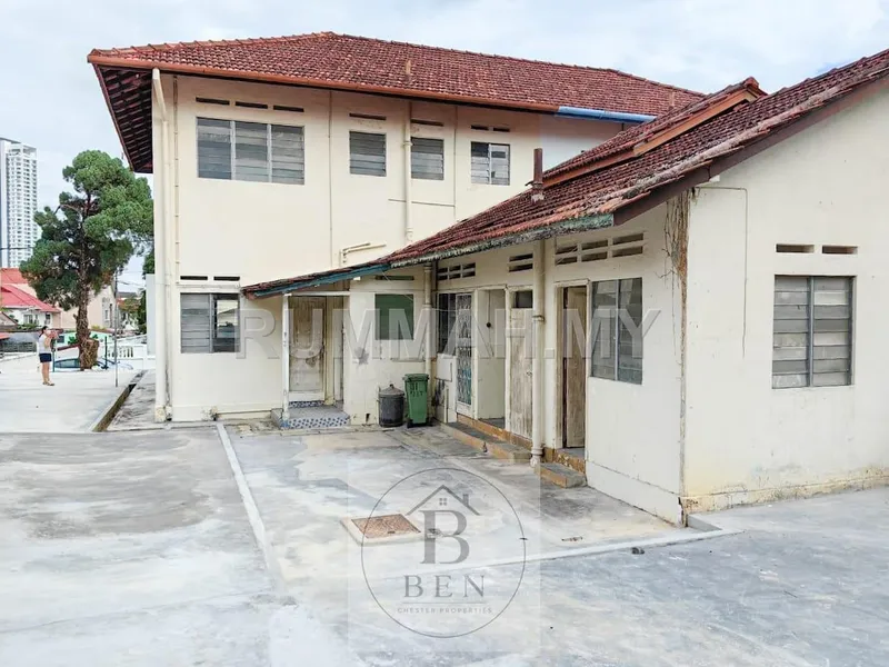 house in Tanjung Tokong, Penang — photo 2