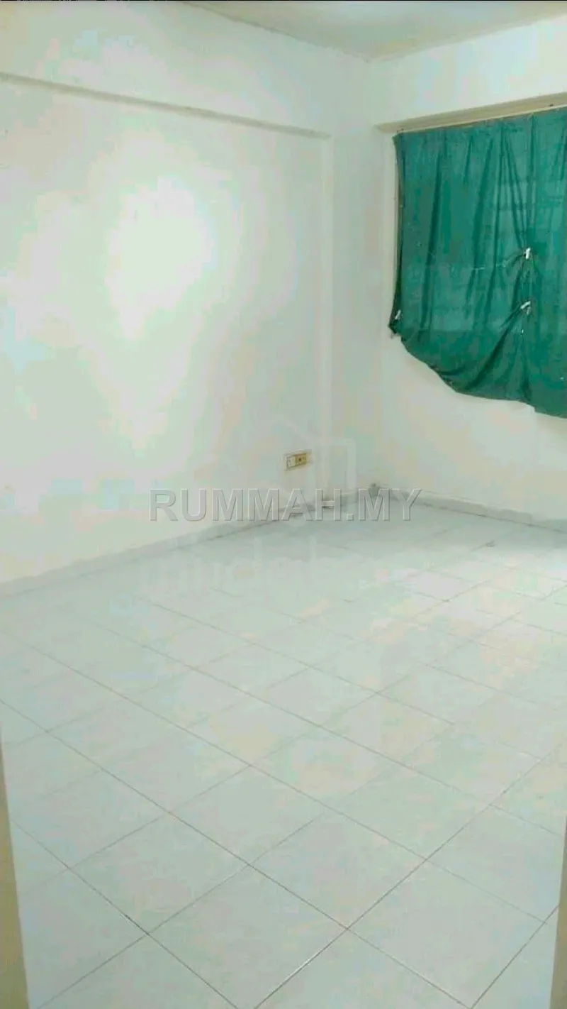condo in Gelugor, Penang — photo 3