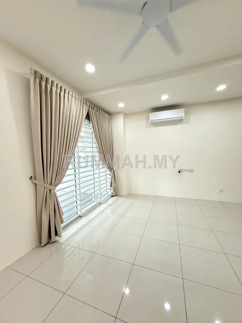 4-bedroom house in Simpang Ampat, Penang for rent — Gated Guarded / 2sty @ Pearl Residence,Simpang Ampat
