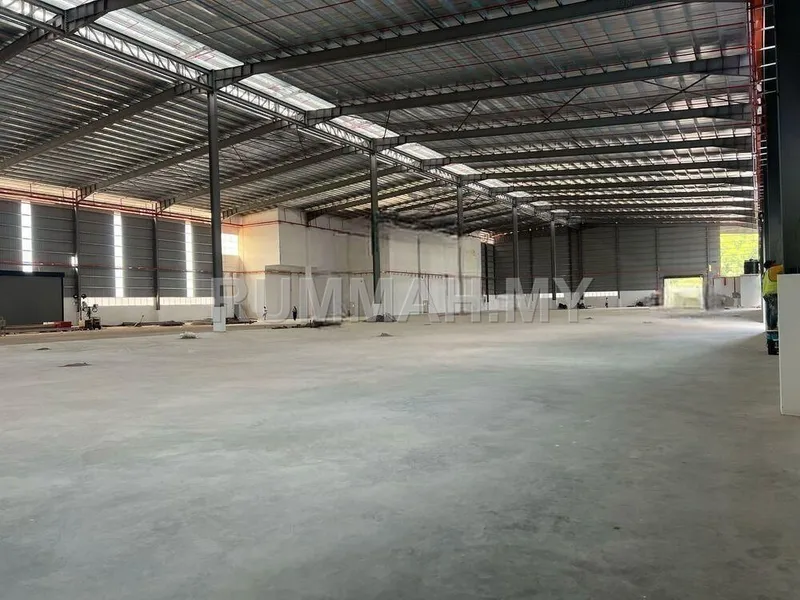 Factory/Warehouse for Rent @ Kawasan Perindustrian Perai, Perai | Partly Furnished I Factory / Warehouse I Land Area 180774 sqft