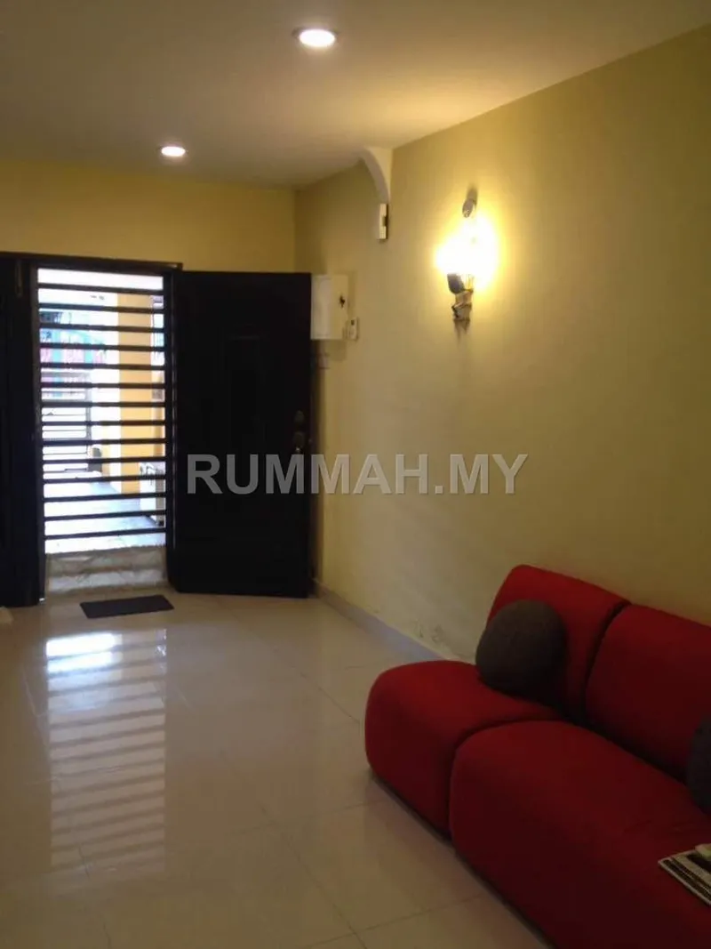 house in Tanjung Tokong, Penang — photo 3