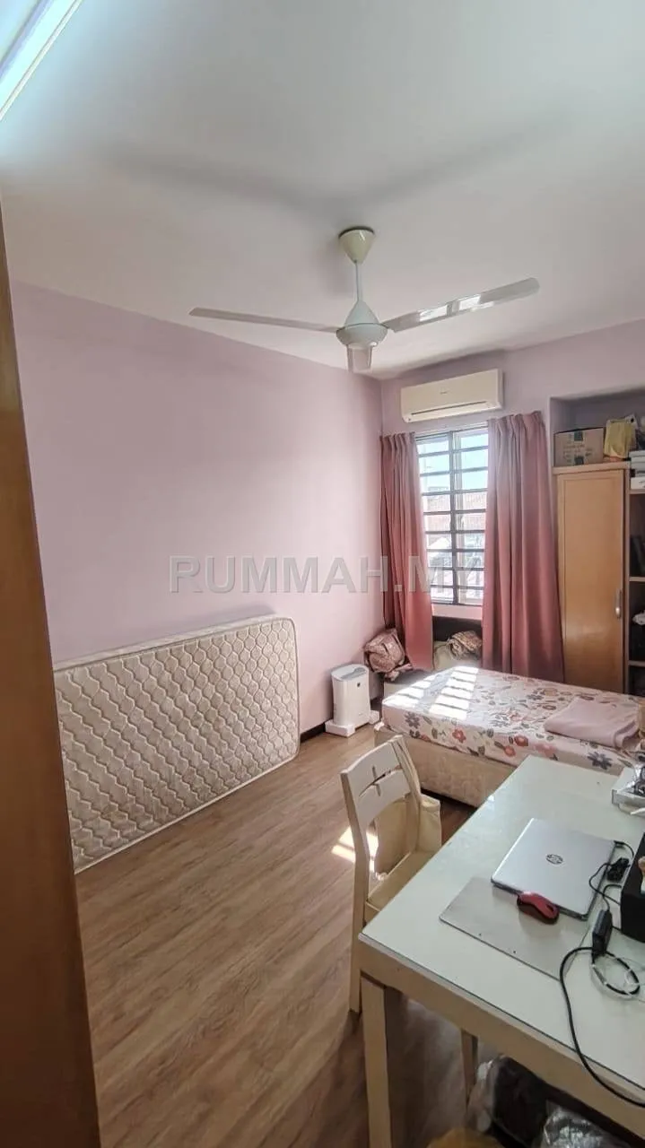 house in Gelugor, Penang — photo 3