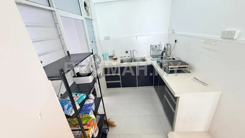 condo in Jelutong, Penang — photo 2