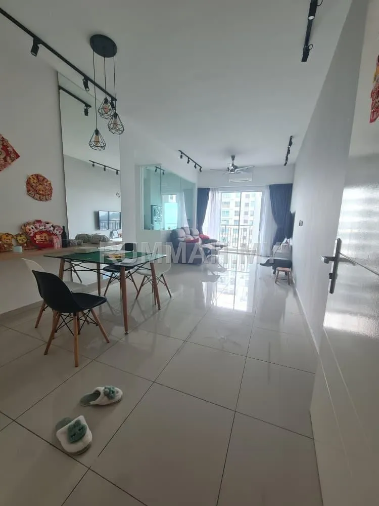 condo in Sungai Ara, Penang — photo 2