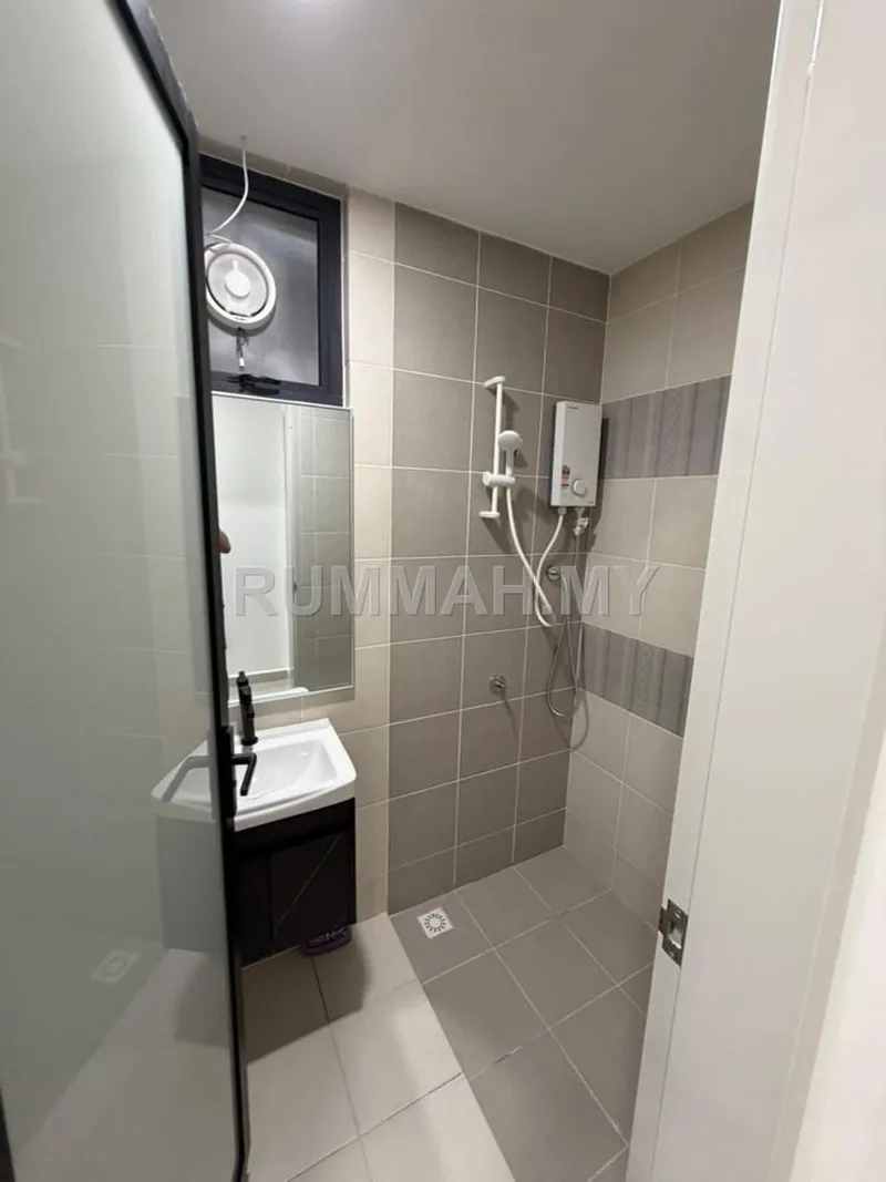 condo in Gelugor, Penang — photo 2
