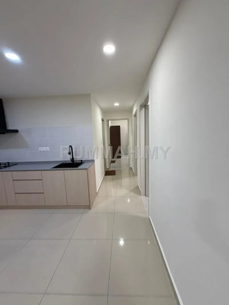 condo in Gelugor, Penang — photo 3