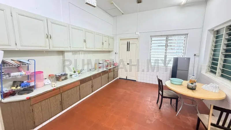 house in George Town, Penang — photo 3