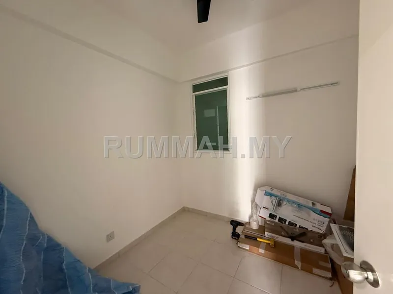 condo in Gelugor, Penang — photo 3