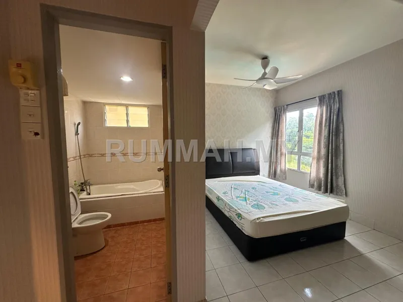 condo in Jelutong, Penang — photo 3