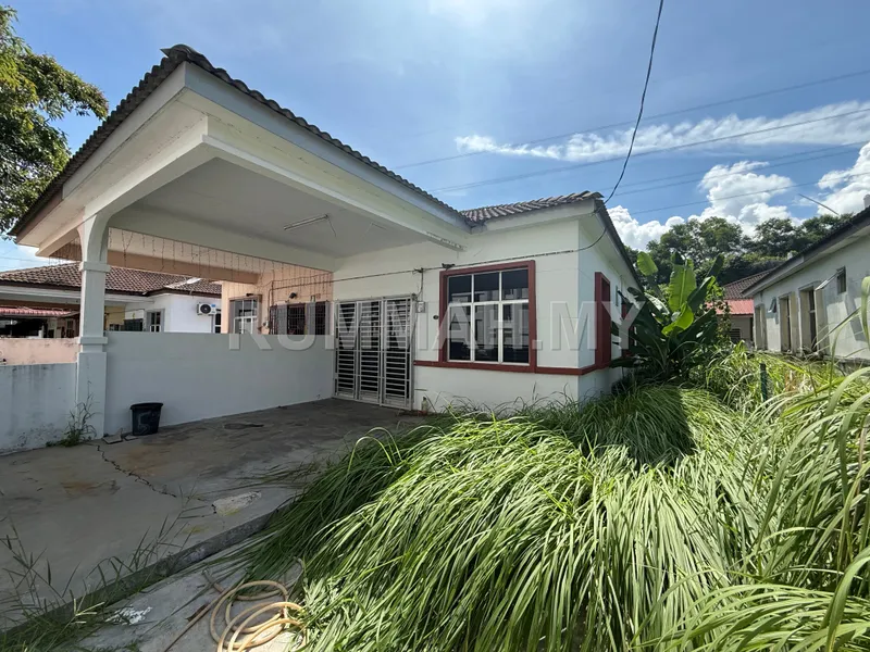 3-bedroom house in Bukit Minyak, Penang for sale — Taman Seri Juru 1-Storey Semi-D 2023sf Bare Unit 