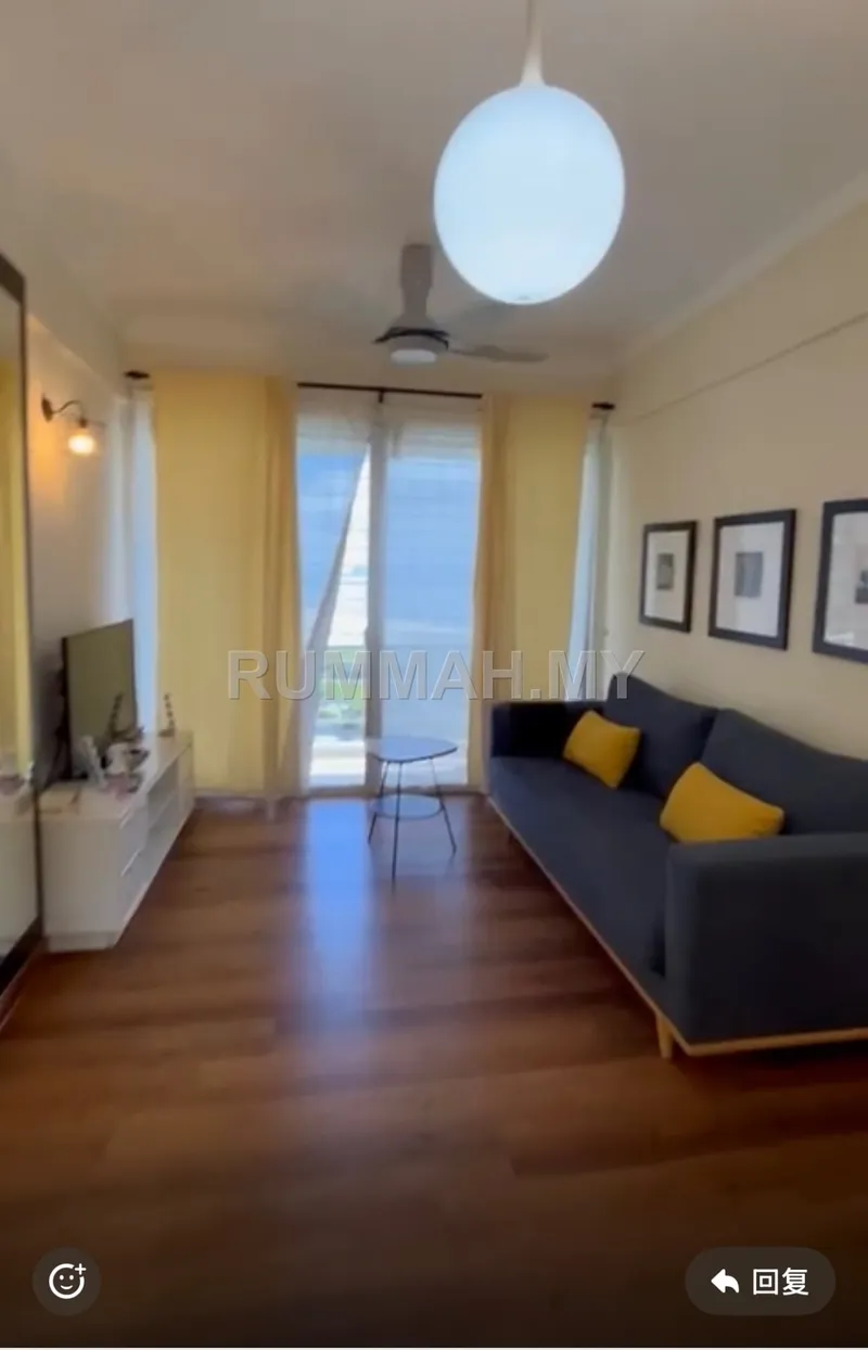 3-bedroom condo in Bayan Lepas, Penang for sale — Putra Place @ Bayan Lepas, 2 Car Parks, Seaview