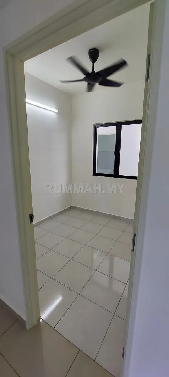condo in Sungai Ara, Penang — photo 3