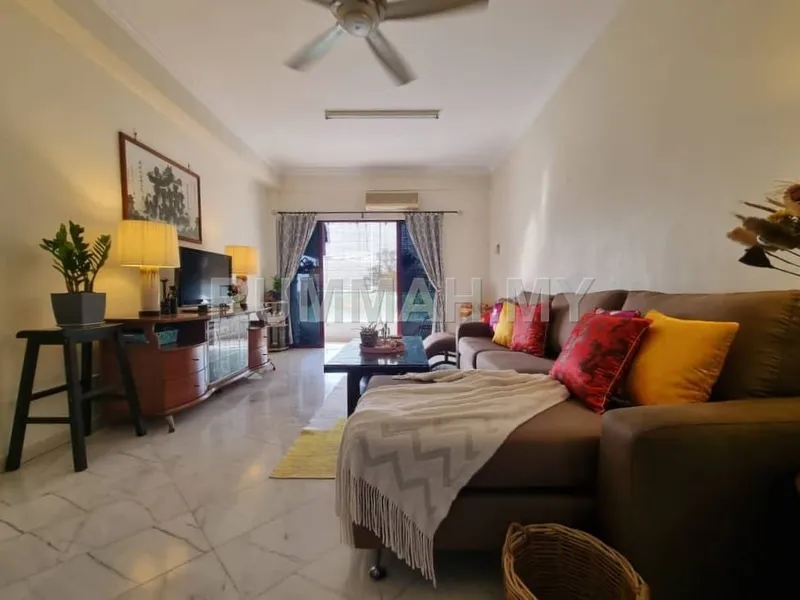 3-bedroom condo for sale in Tanjung Tokong, Penang