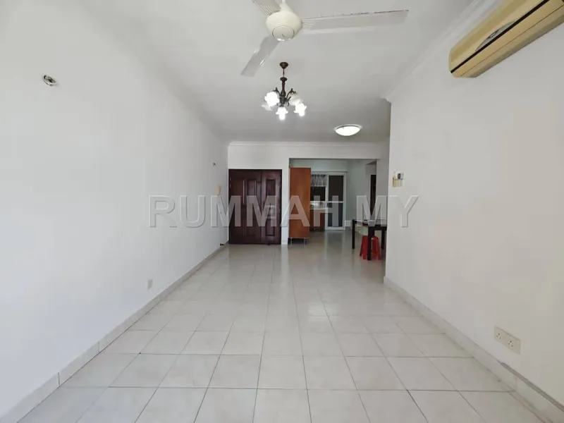 3-bedroom condo for sale in Pulau Tikus, Penang
