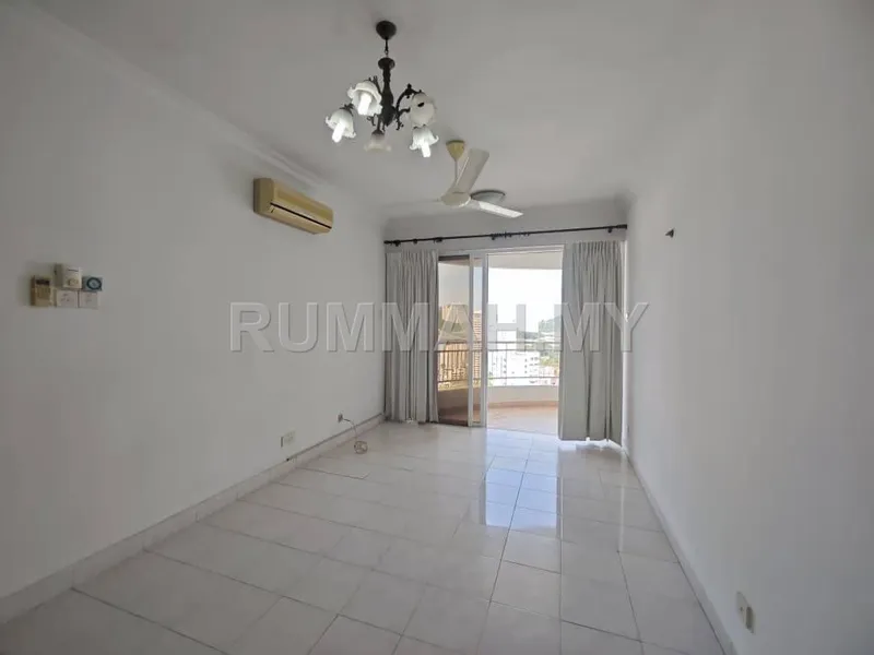 condo in Pulau Tikus, Penang — photo 2