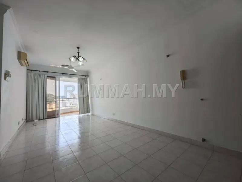 condo in Pulau Tikus, Penang — photo 3